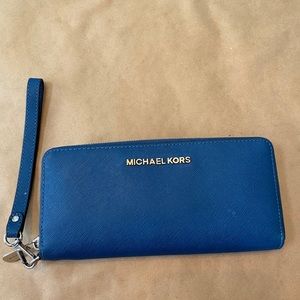 Michaels Kors wallet
